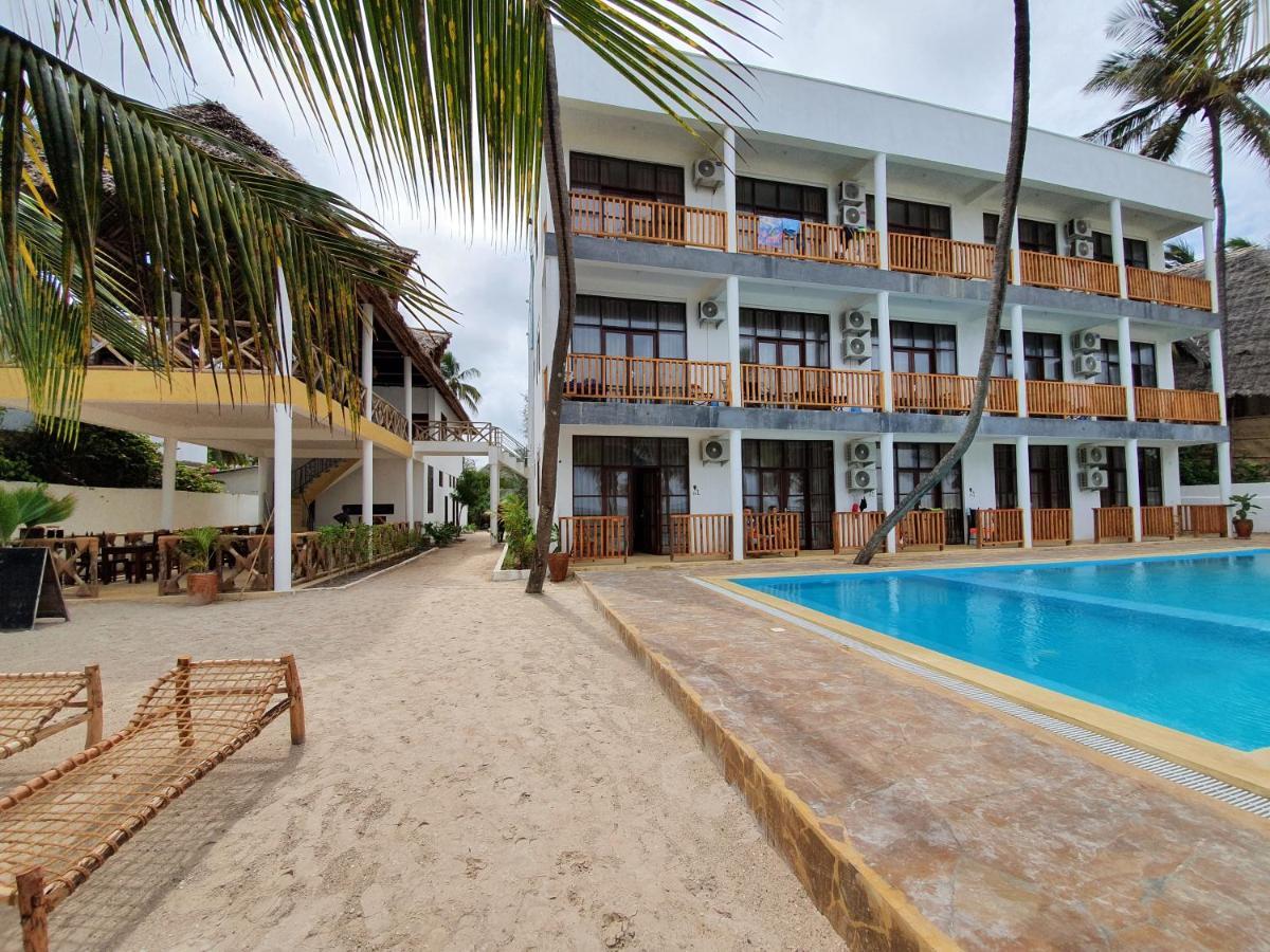 Miramont Retreat
